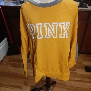 5/2021 vs pink crewneck